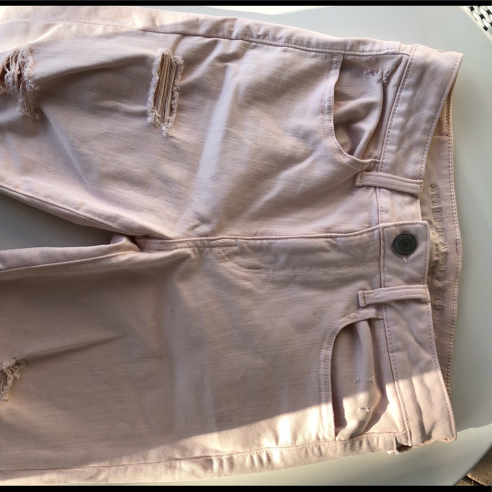 American Eagle light pink Next Level Stretch jeans